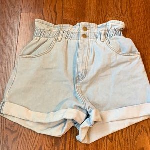 Light washed shorts